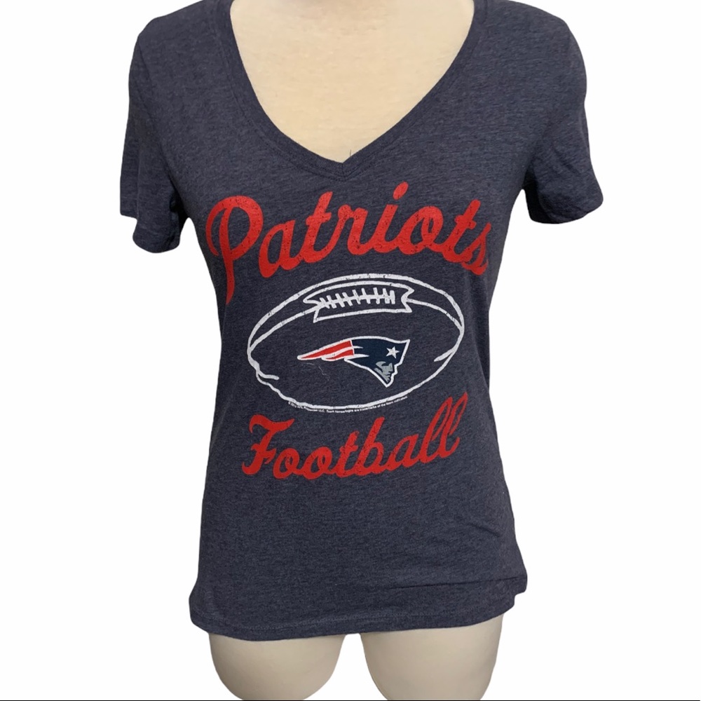 New England Patriots Vneck Tee